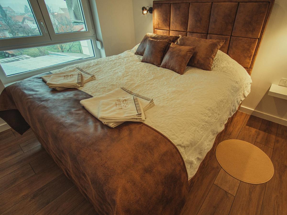 Apartmani Infinity オシエク エクステリア 写真